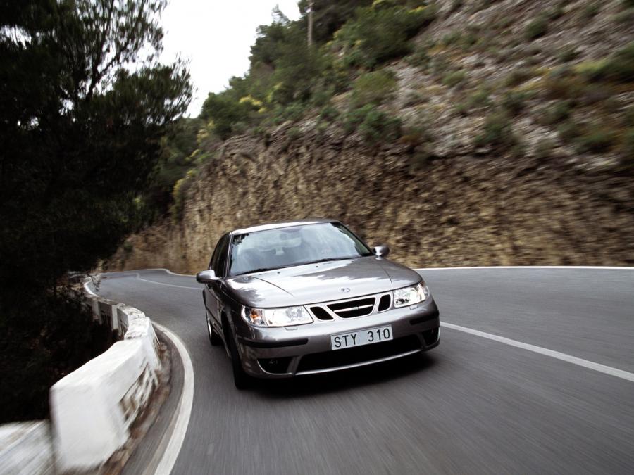  Saab 9-5 Aero Sedan 2002 года  (фото 10 из 16)